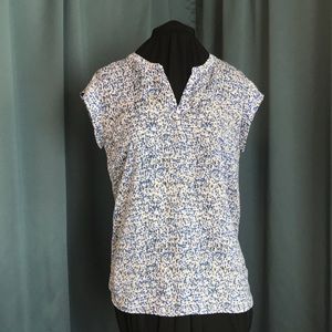 Hilary Radley light cap sleeve top